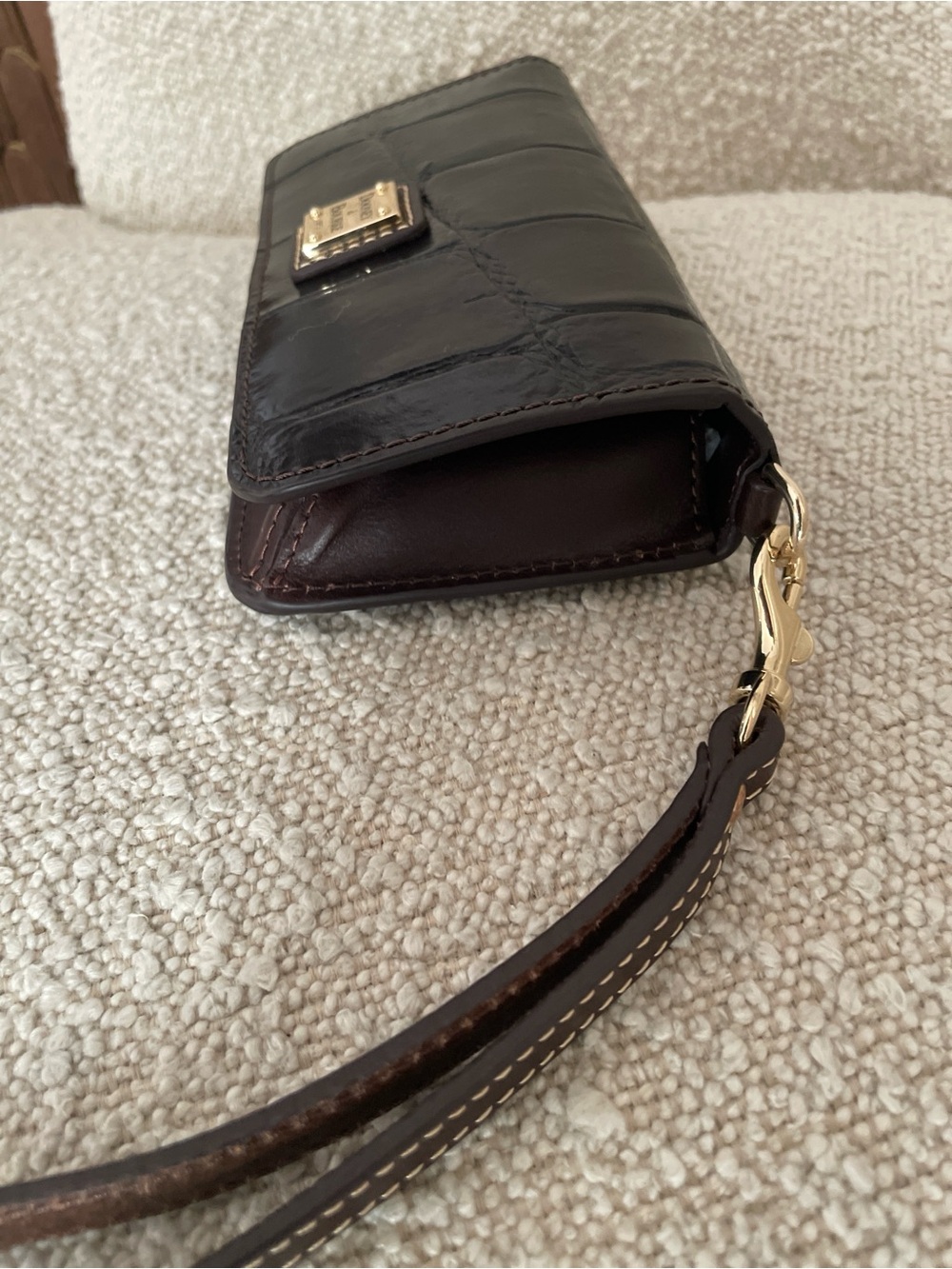 Dooney & Bourke Croc Embossed Leather Phone Wristlet | NWT | Authenticated
